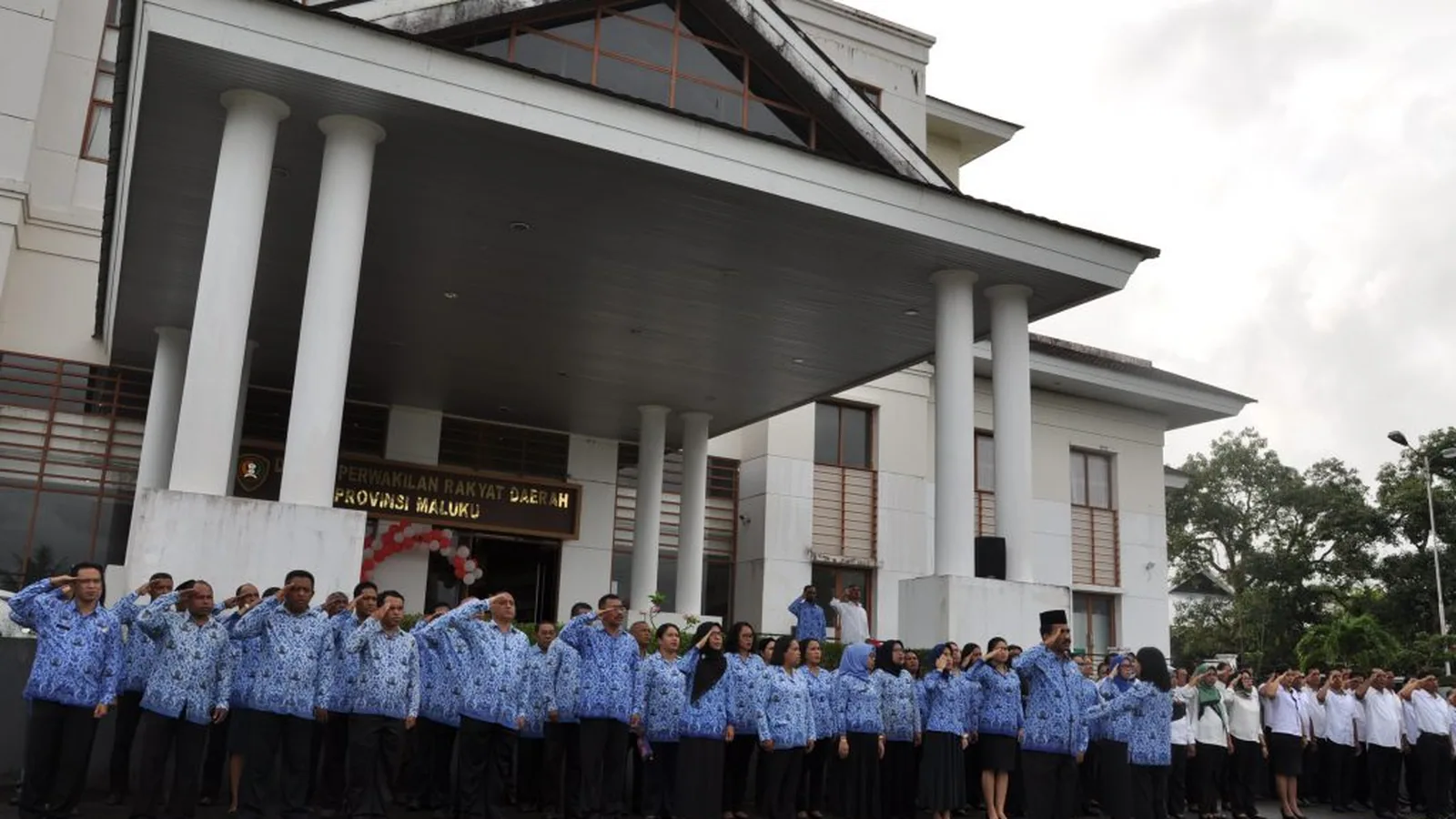 Sembilan Fraksi Setujui APBD-P 2026 Maluku, Wagub Singgung Ketidakadilan